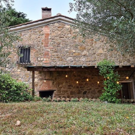 Podere La Zinzinina - Villa Intera มอนเตคาตีนี วัล ดิ เชชินา ภายนอก รูปภาพ