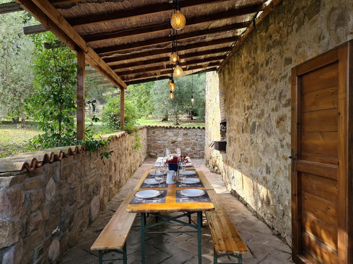 Podere La Zinzinina - Villa Intera มอนเตคาตีนี วัล ดิ เชชินา ภายนอก รูปภาพ